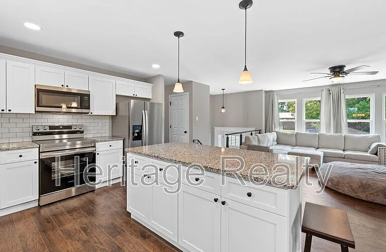 12025 W Kings Gate Rd — Photo 5