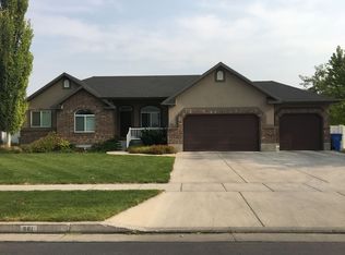 881 Garden Grove Ln, Nibley, UT 84321