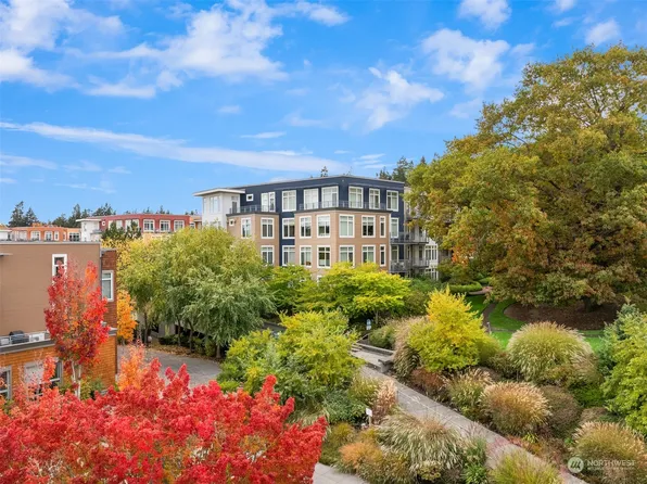 190 Harbor Square Lane #C332, Bainbridge Island, WA 98110