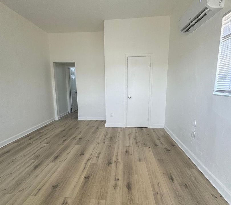 2nd image of 836 NW 10th St #1-4