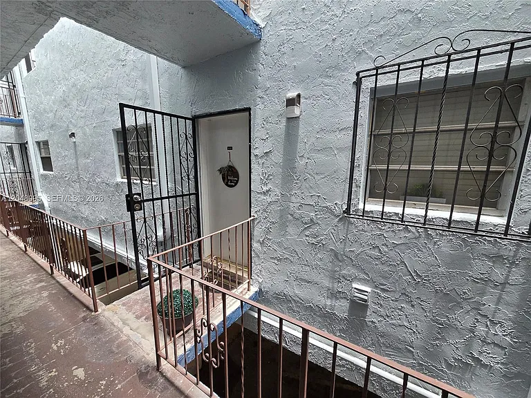 1555 W 44th Pl #235 — Photo 38