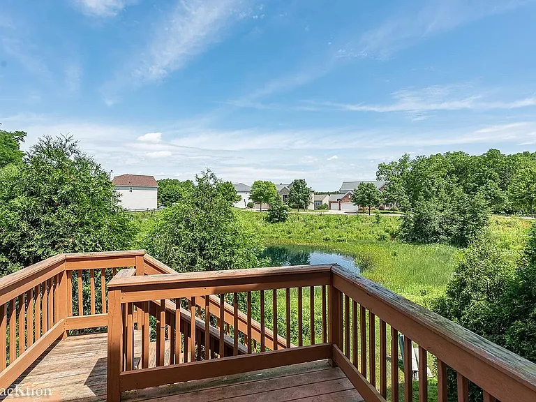 1584 Yellowstone Dr — Photo 19