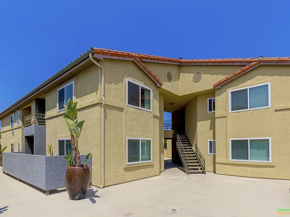 1st image of 7405 Charmant Dr #2116