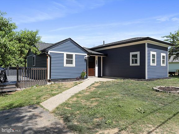 3rd image of 13014 Bobwhite Ln