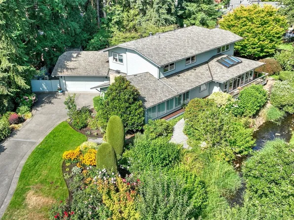 11 Cascade Key, Bellevue, WA 98006