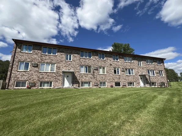 2900 Autumn Dr, Dubuque, IA