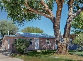 4817 Grande Dr NW, Albuquerque, NM 87107