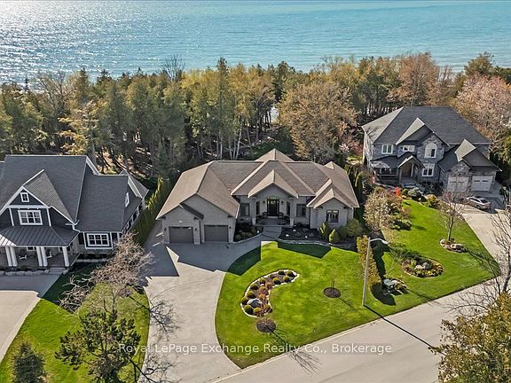 2nd image of 195 Birchwood Ave