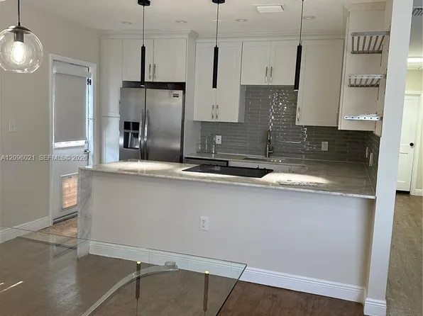 2775 SW 1st St, Miami, FL