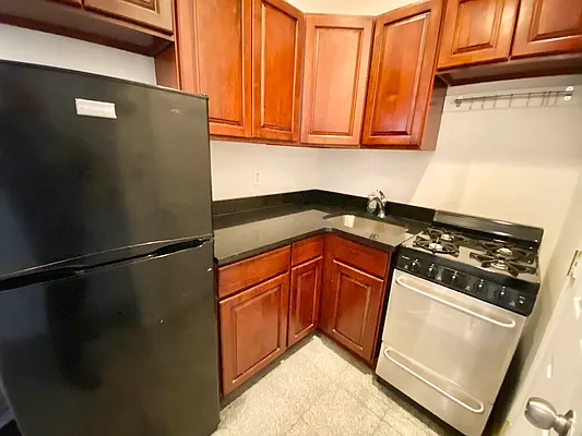 Rented by JM Preston Properties LLC | media 3
