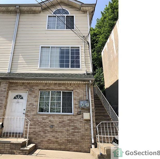 1st image of 163 Brighton Ave #2