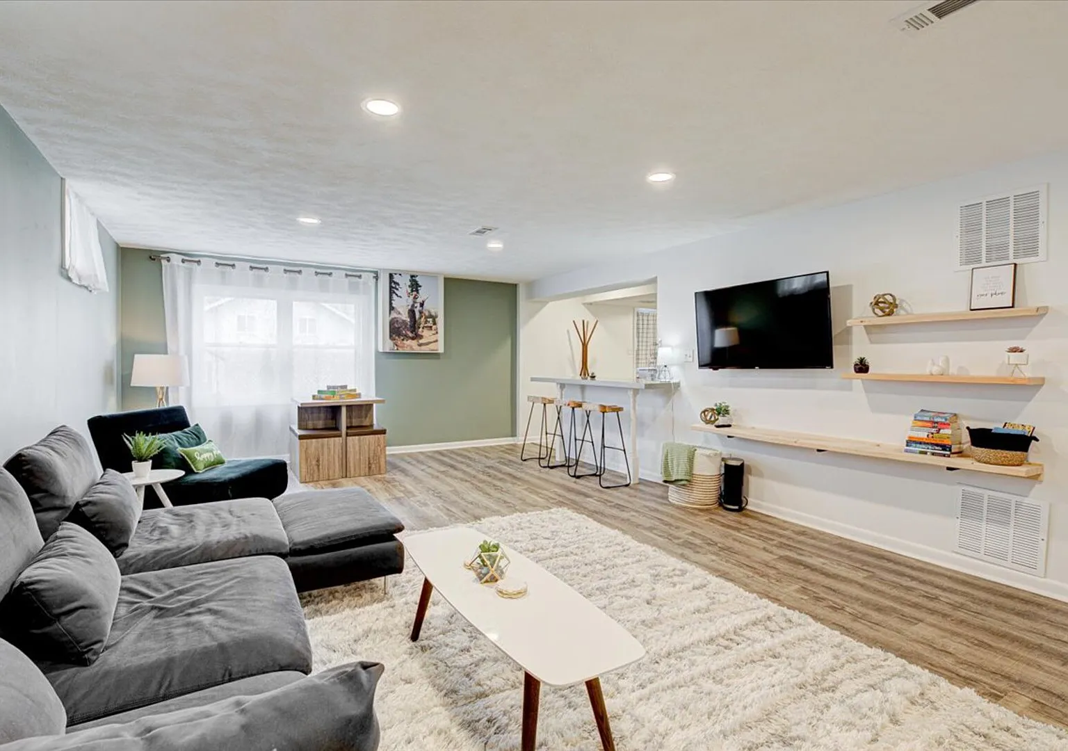Clean, Private, Updated, Spacious Daylight Basement near hospitals — Photo 1