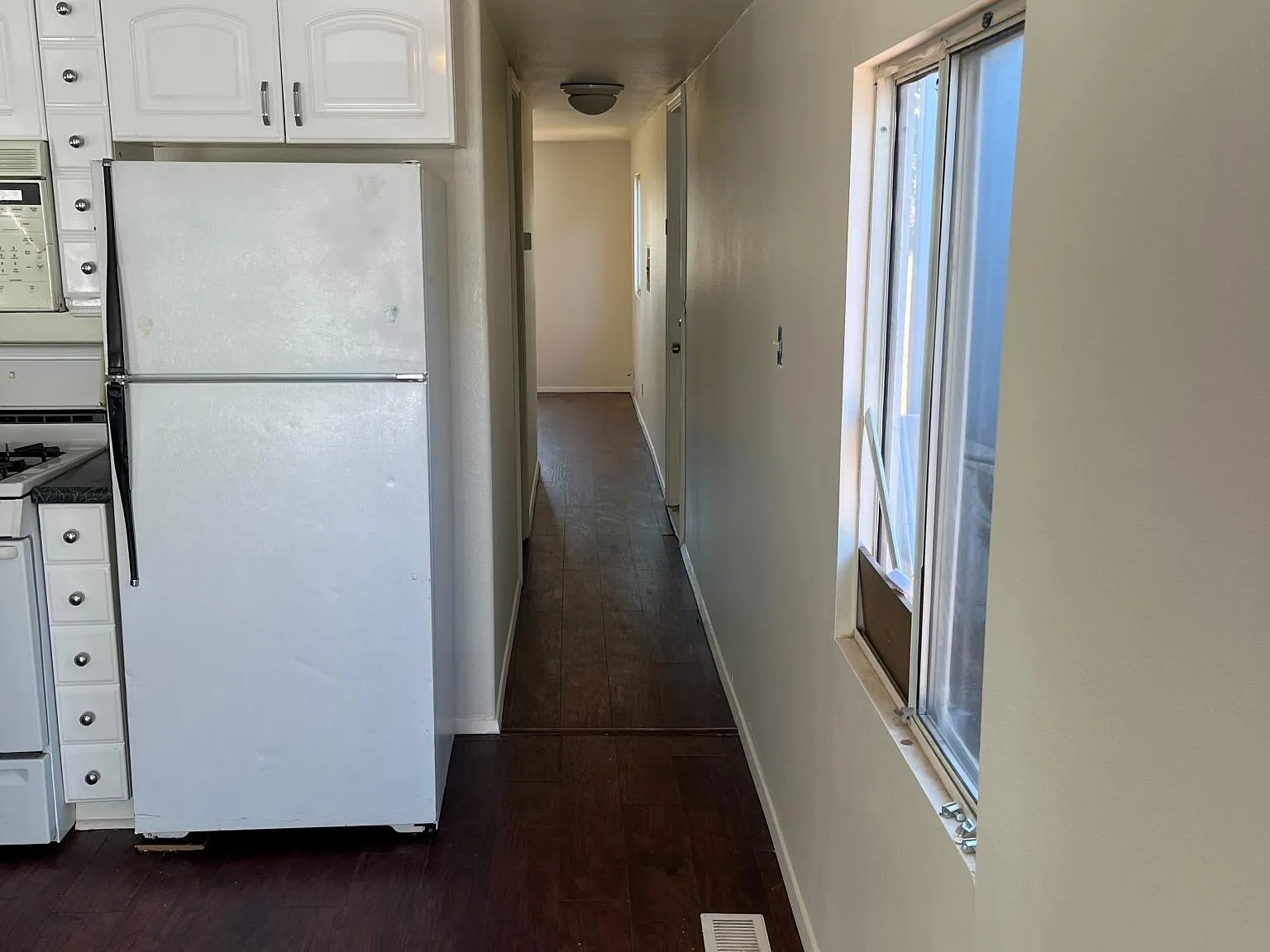 1 bed, 675 sqft, $1,600 — Photo 3