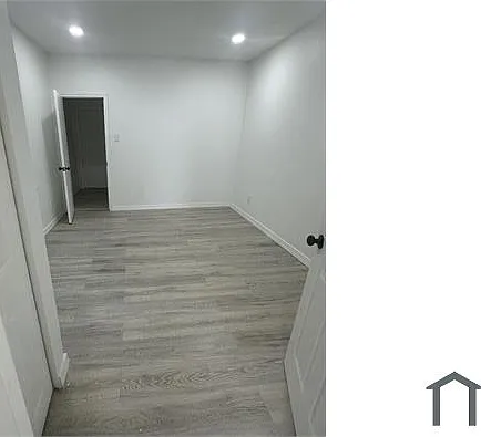 2250 N Howard St — Photo 7