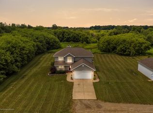 1930 Gale Rd, Eaton Rapids, MI 48827