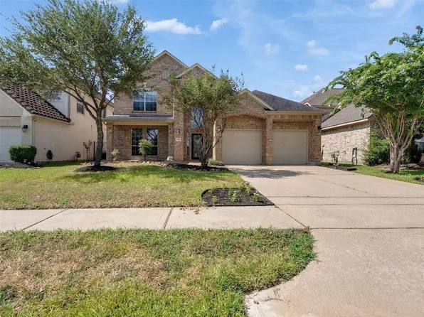 18103 Blues Point Dr, Cypress, TX 77429