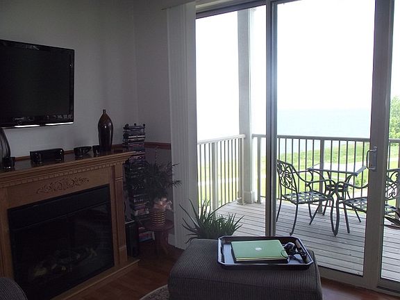3rd image of 4110 S Lake Dr Unit 345