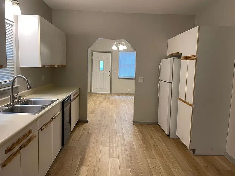 217 Chestnut St — Photo 6