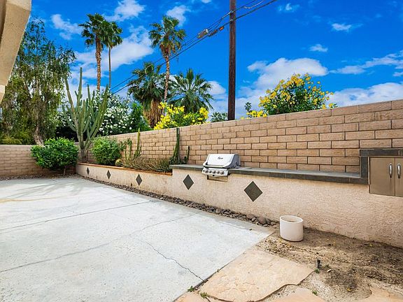 5th image of 73941 Olive Ct