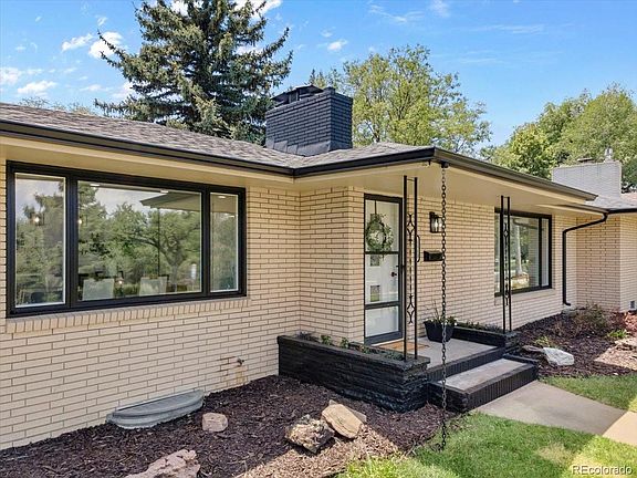 5th image of 1610 Lakeside Drive
