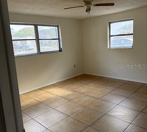 5th image of 6200 Silver Dr