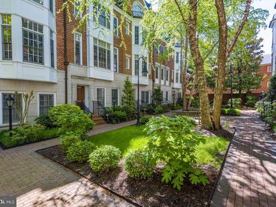 4814 Montgomery Ln, Bethesda, MD, 20814