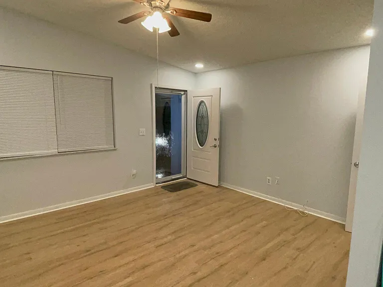 3740 Macgregor Dr — Photo 18