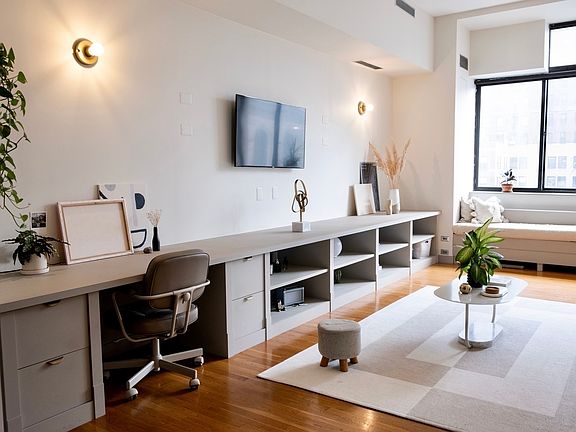4th image of 372 5th Ave APT 8J