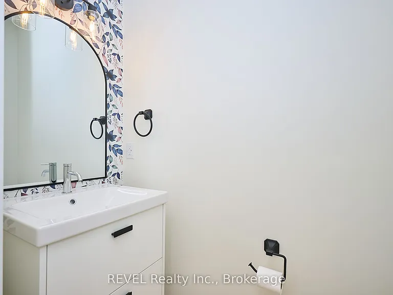 4650 Belfast Ave #UPPER — Photo 3