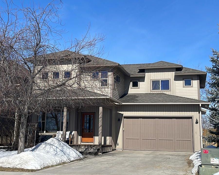 1st image of 3815 Renova Ln
