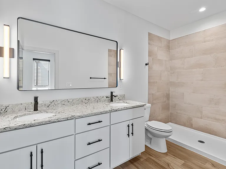14 Lincoln Ave #4 — Photo 32