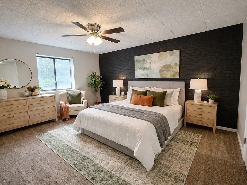 Bedroom (Staged)