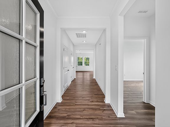 Roselyn Bedford II 29