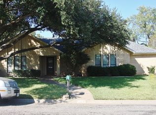 3214 Grandview Dr, San Angelo, TX 76904