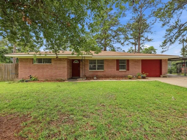 310 Smith St, Kountze, TX 77625