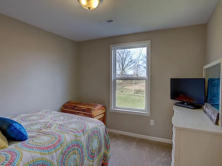 11916 Trottingham Cir — Photo 26