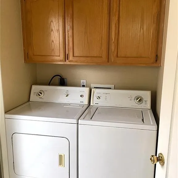 812 N Cross Ln #4 — Photo 12