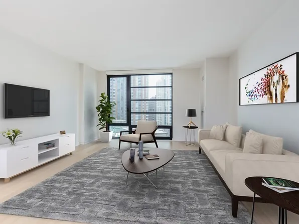 580 Washington St #1501, Boston, MA 02111