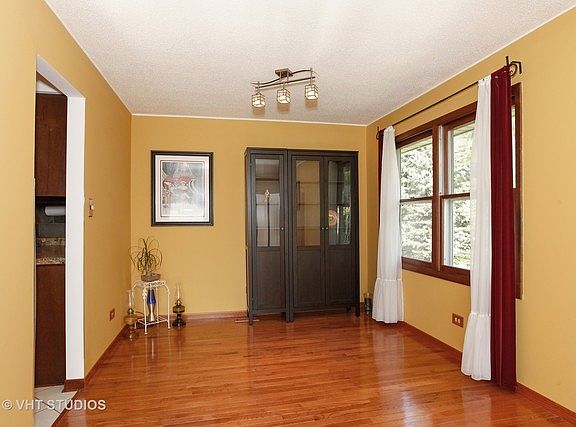 5th image of 10050 S 81st Ave