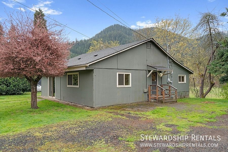 1st image of 48172 Lauren Dr