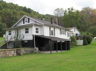 1905 Pauley Rd, Bluefield, VA 24605