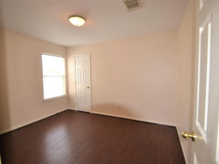 5007 Bellmead Dr — Photo 34