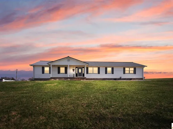 178 Kidd Rd, Center, KY 42214