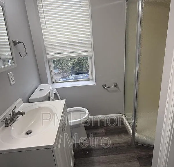 2643 E Madison St #B — Photo 8
