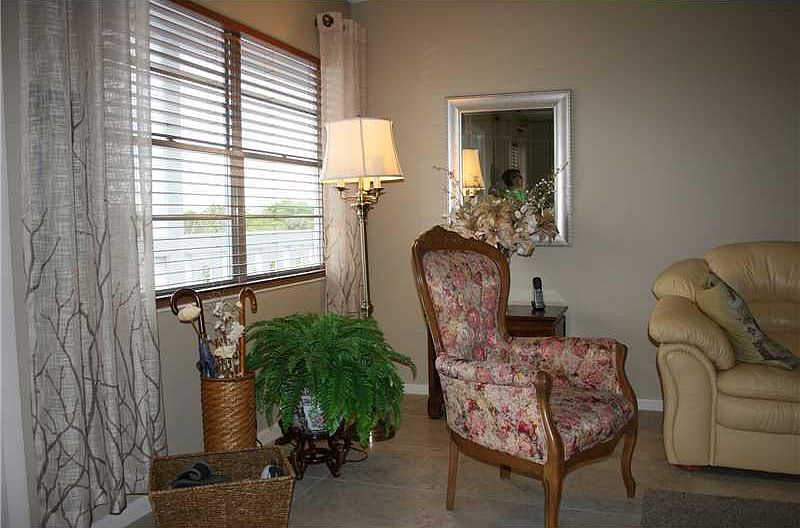 1st image of 4015 Islewood D #4015