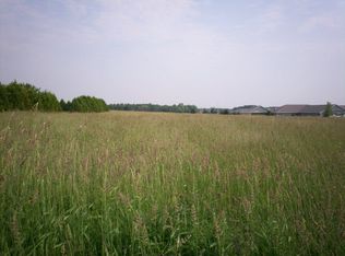 2 E Greenfield Ave, Algoma, WI 54201