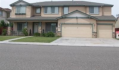 1st image of 2521 Gallery Dr