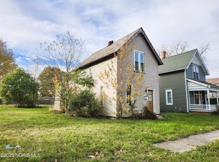 325 McDougal St, Fostoria, OH 44830