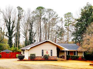 517 Sugar Valley Ln SE, Conyers, GA 30094