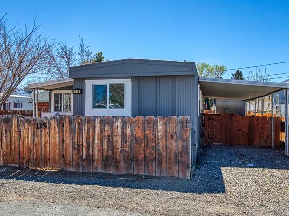 115 Hall St, Dayton, NV 89403